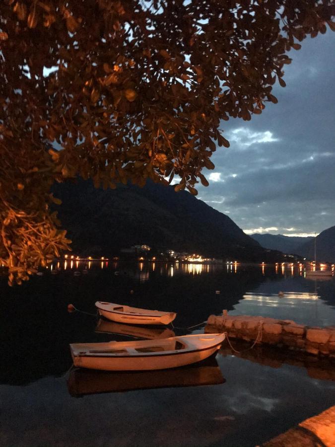 Romantic Rooftop View Hideaway- Old Town Nr 404 Kotor Exterior photo